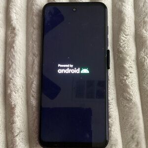 Black Android Smartphone with Advanced Features